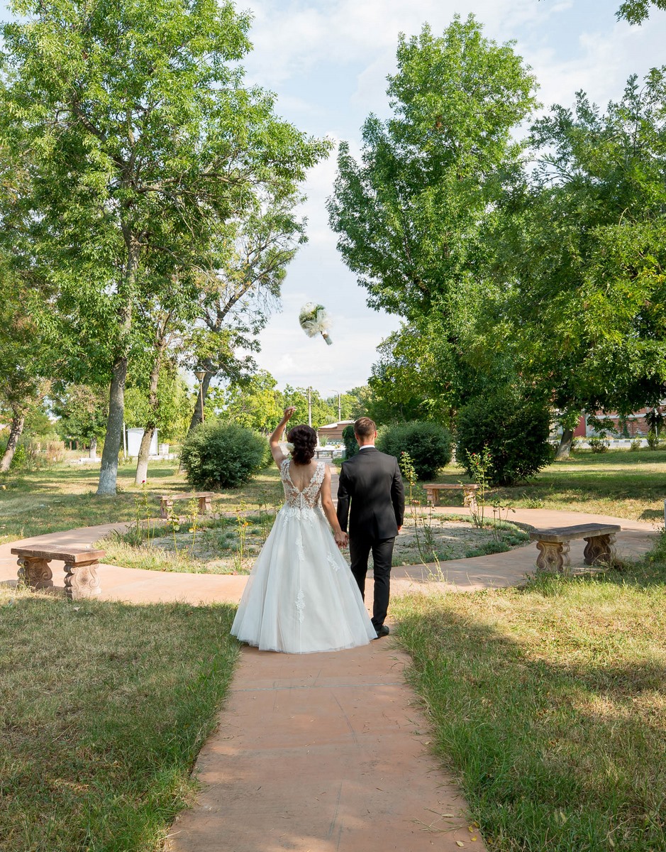 272 Anelia & Vencislav